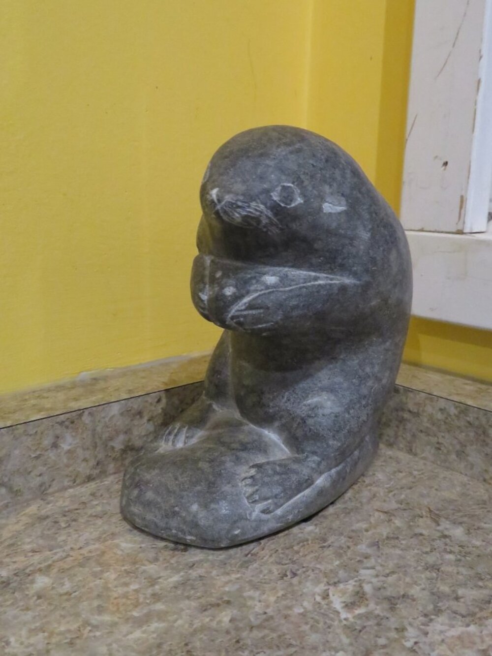 Genuine Carved Soapstone SEA OTTER Sculpture (K844)